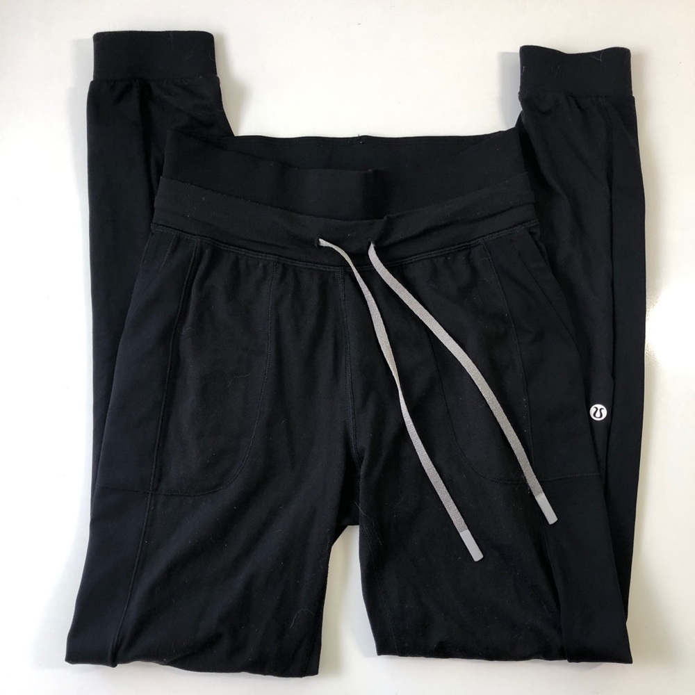 Lululemon Throwback Base Runner High Rise Jogger Black Size‎ 2